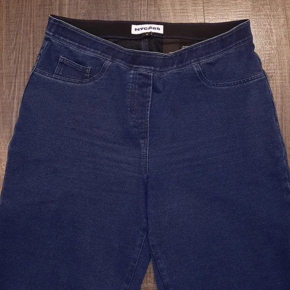 PETER NYGARD Denim Capri Pants Pull On Jeans Stretchy - Picture 3 of 10